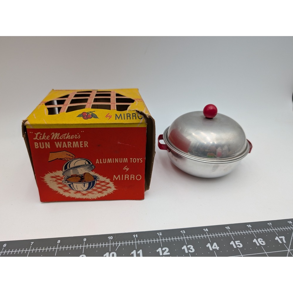 Mirro Toy Bun Warmer Silver Aluminum Vintage Like Mothers Set FT429‎ With Box